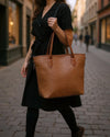 Stylish black daily tote bag Fineur